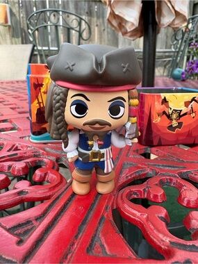 Funko Pirate Captain Jack Sparrow Vinyl Figure  2017 Disney Treasures